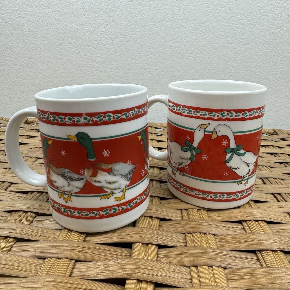 Vintage Christmas Goose And Gander Mugs Set of 2 Holiday Coffee Cups
